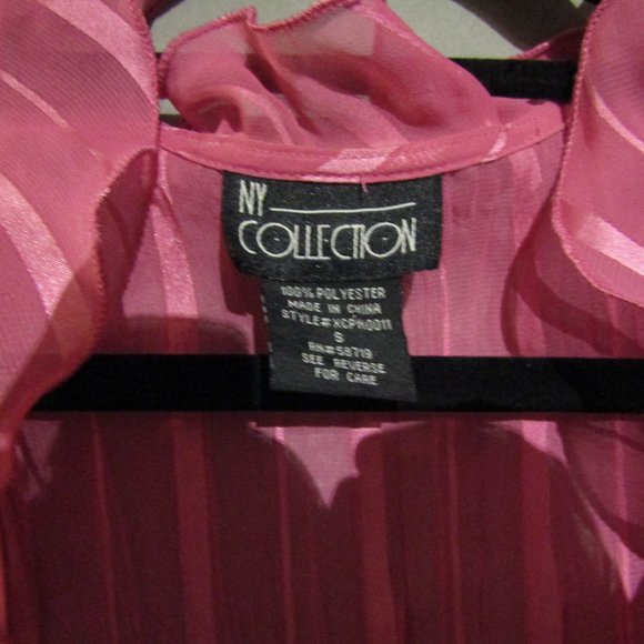 NY Collection Sheer Top - Picture 3 of 3